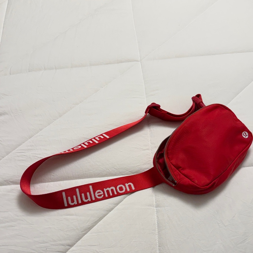 lululemon athletica RED EMPLOYEE Crossbody Bag with wordmark- MAKE ME AN OFFER
